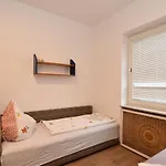بيت ضيافة Pm-apart Ries Rosina