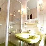 بيت ضيافة Pm-apart Ries Rosina