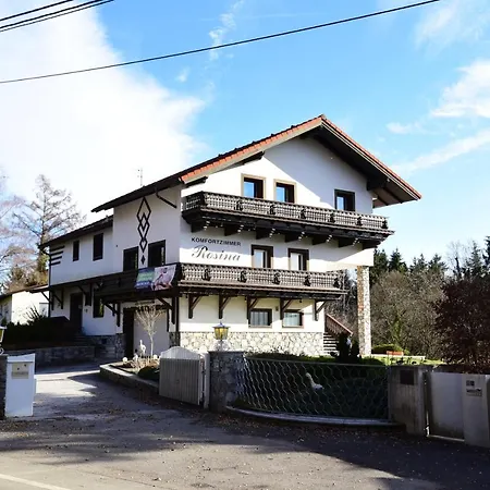 Pm-apart Ries Rosina Guest house