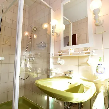 بيت ضيافة Pm-apart Ries Rosina