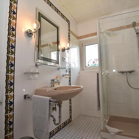 بيت ضيافة Pm-apart Ries Rosina 3*