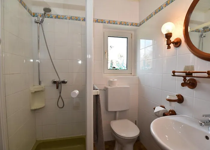 Pm-apart Ries Rosina Грац